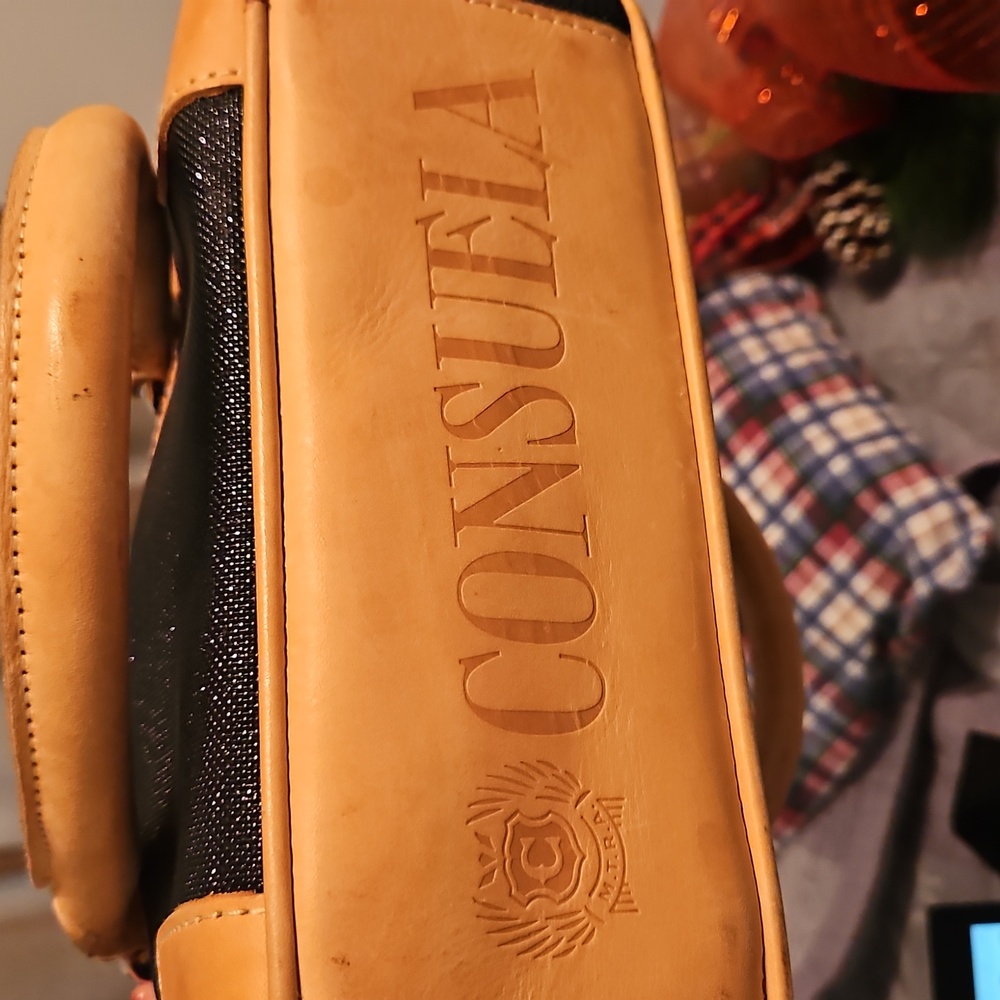 Consuela Black and Tan Tote Bag - Picture 5 of 7